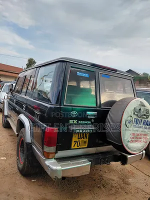 Toyota Land Cruiser Prado 1996 Green
