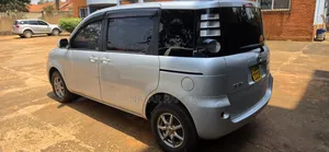 Toyota Sienta 1.5 AWD 2008 Silver