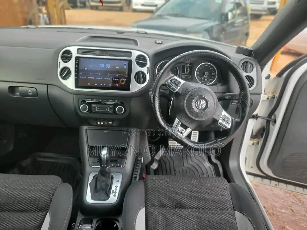 Volkswagen Tiguan 2014 White