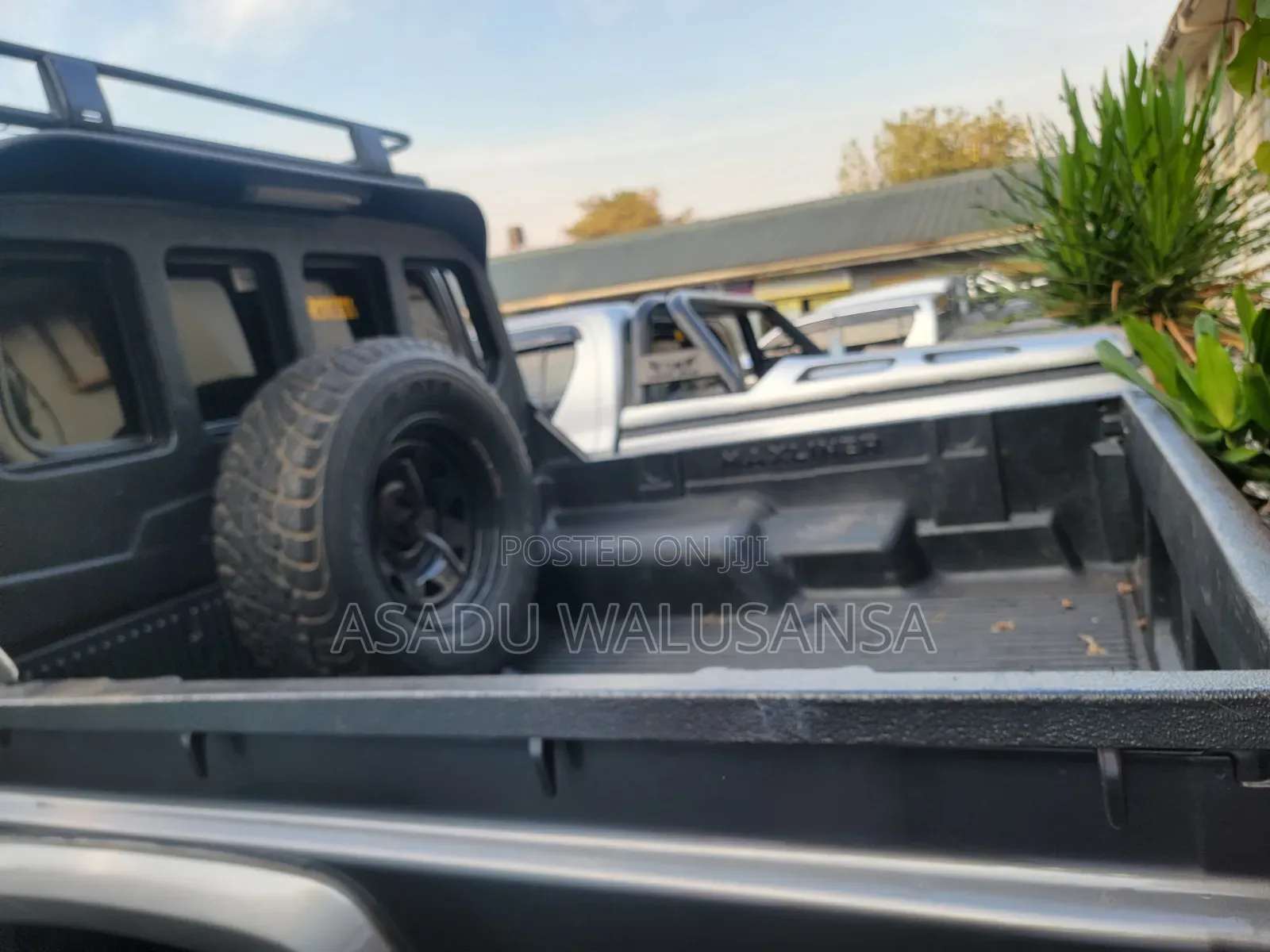 Toyota Land Cruiser 2005 Black