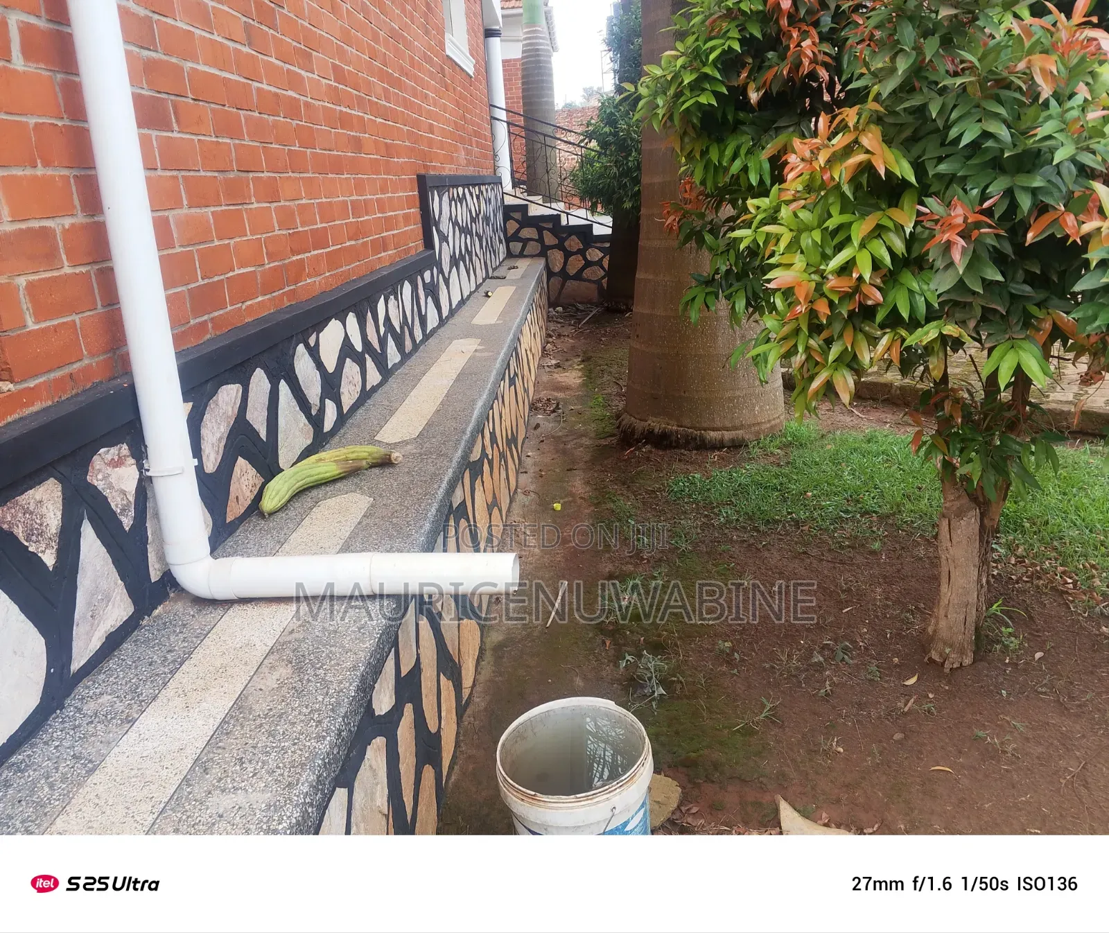 Furnished 4bdrm Mansion in Kakiri Town, Central Division for sale