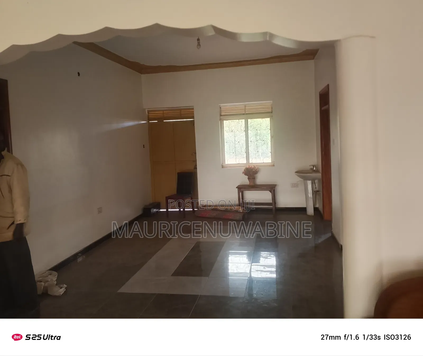 Furnished 4bdrm Mansion in Kakiri Town, Central Division for sale