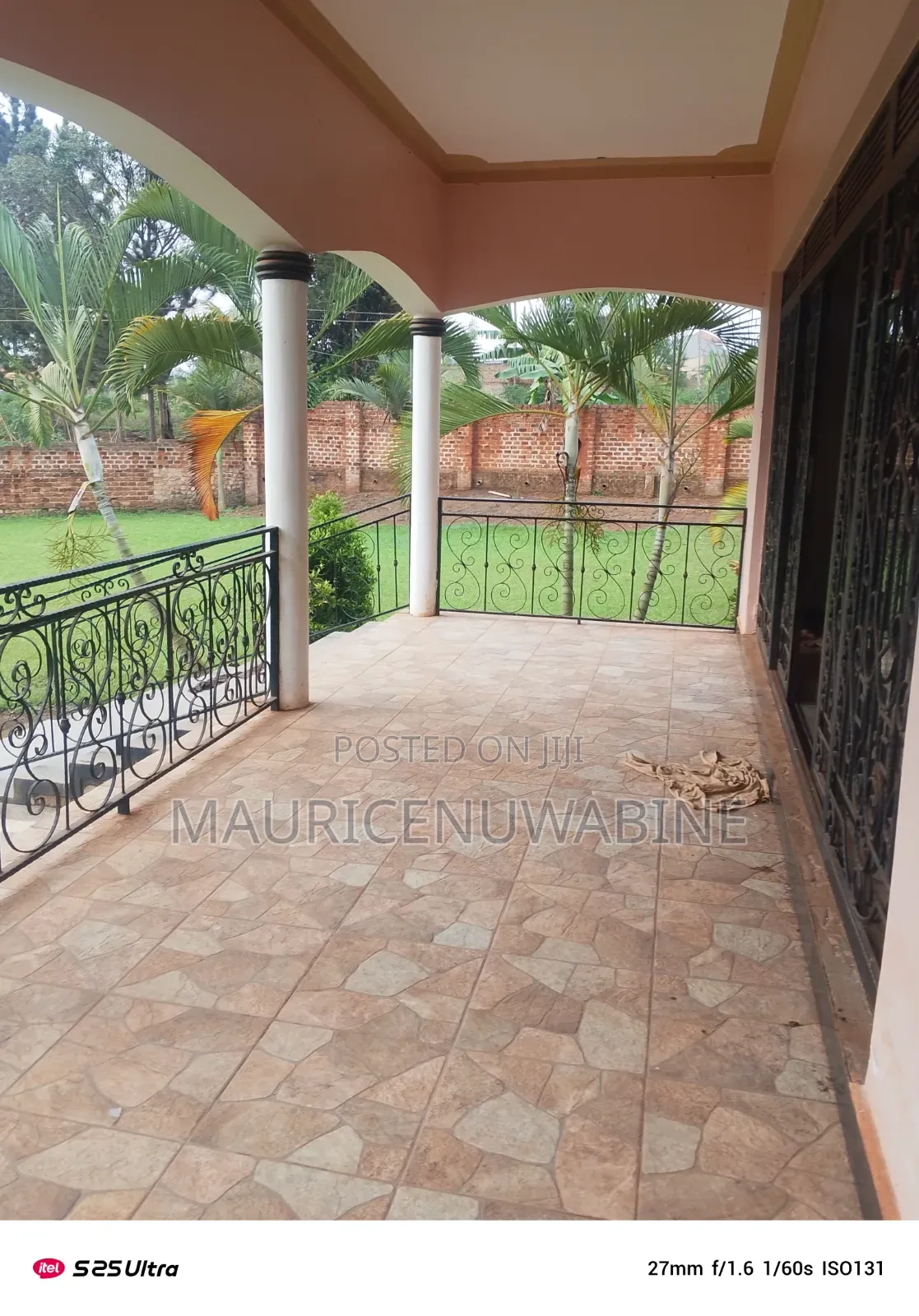 Furnished 4bdrm Mansion in Kakiri Town, Central Division for sale