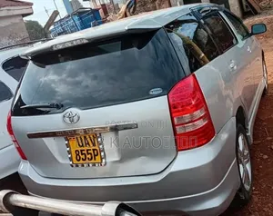 Toyota Wish 2004 Silver