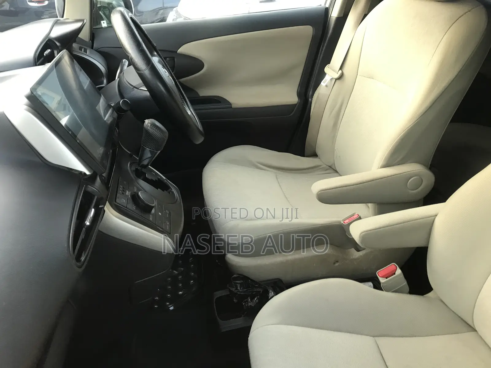Toyota Wish 2010 White