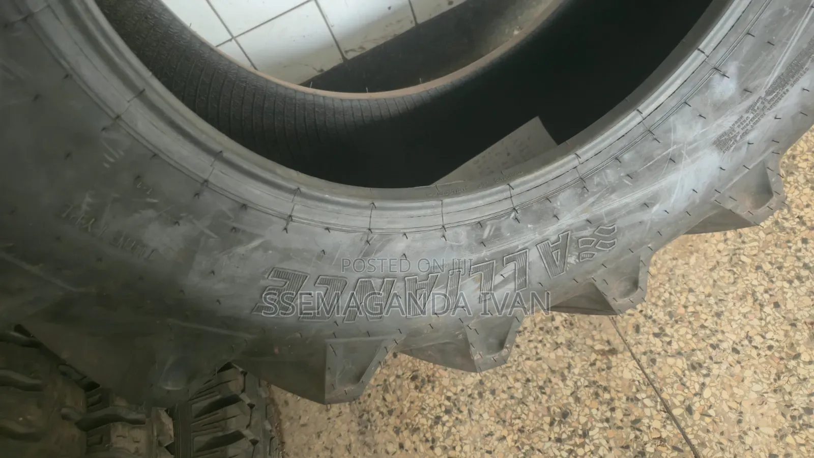 16.9-24 Alliance Tyres Original Indian