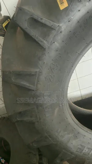 16.9-24 Alliance Tyres Original Indian