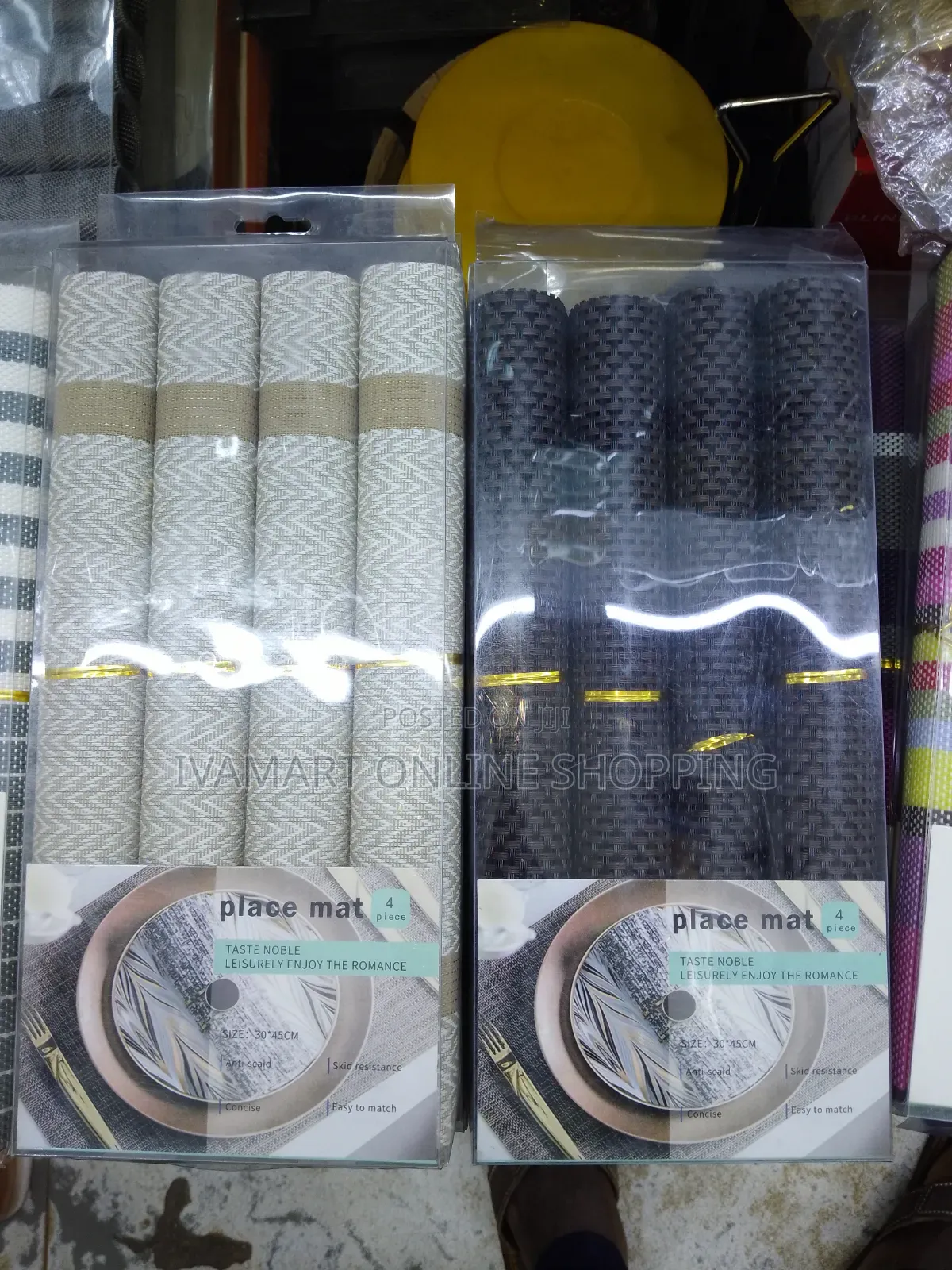 Table Mats - 4 in a Pack, Size 30 X 45cm