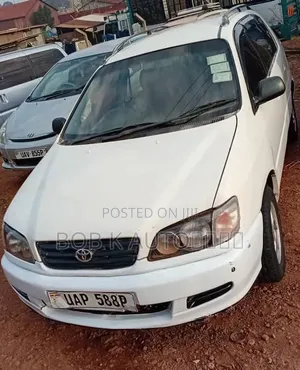 Toyota Ipsum 1998 White