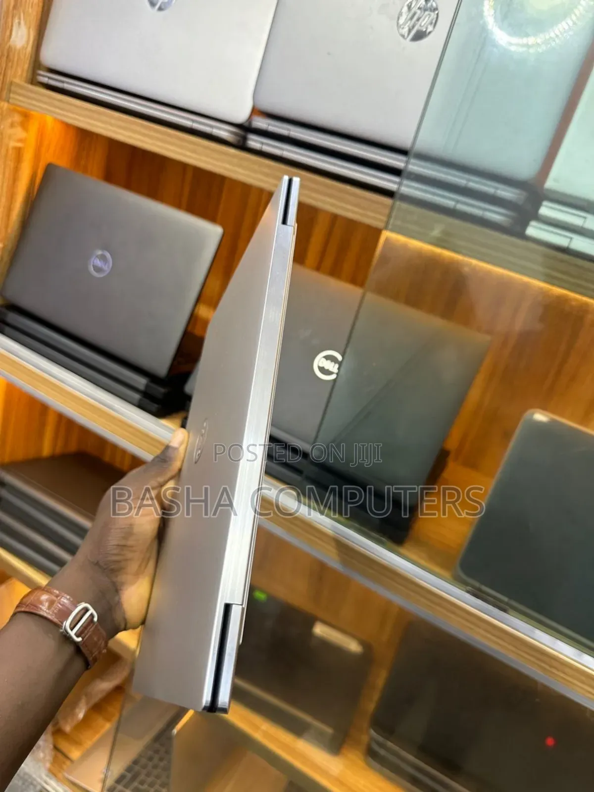 New Laptop Dell XPS 13 16GB Intel Core i7 SSHD+SSD 512GB