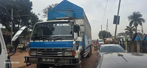 Mitsubishi Trucks 1994 Blue