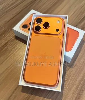 New Apple iPhone 17 Pro Max 256 GB Orange