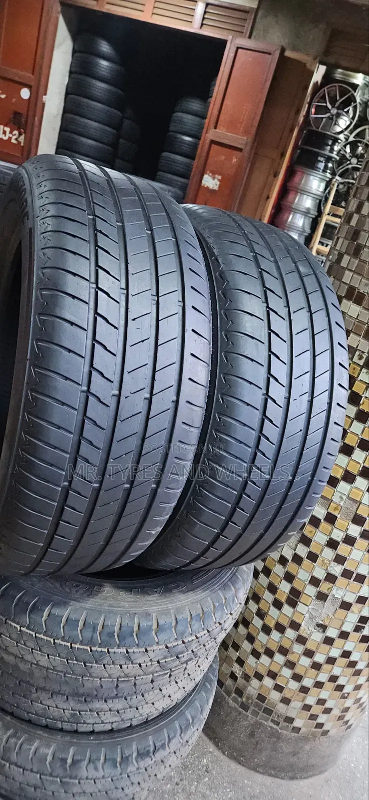 255 55 R18 Bridgestone Alenza Tires Good Brand N a Bigger Size