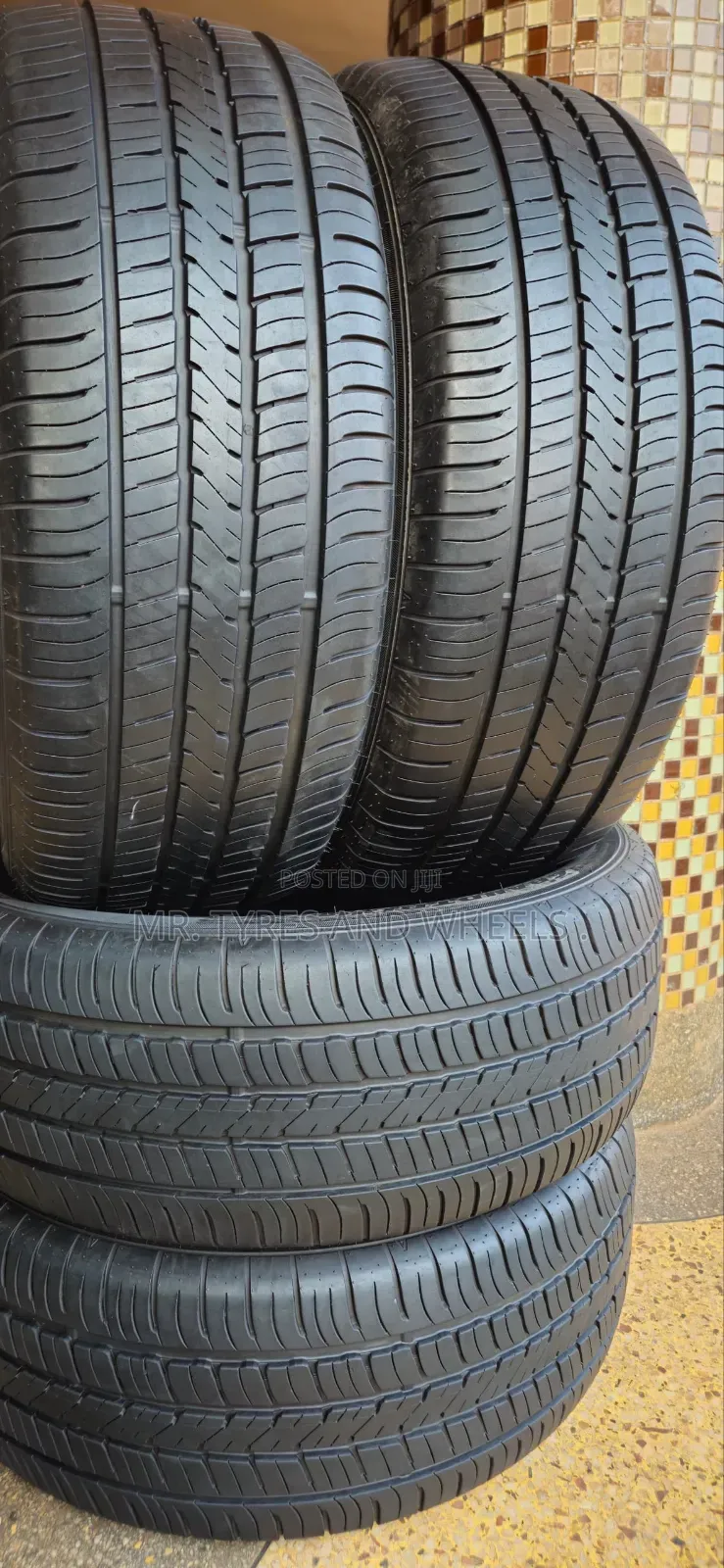 265 55 R19 Dunlop Grand Trek Those With 19 Insh Rim Cam and Upgrade.