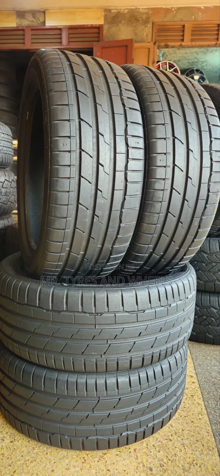 245 45 R19 Hancock Tires the Brand Is Not Common but 1 of E Strongest