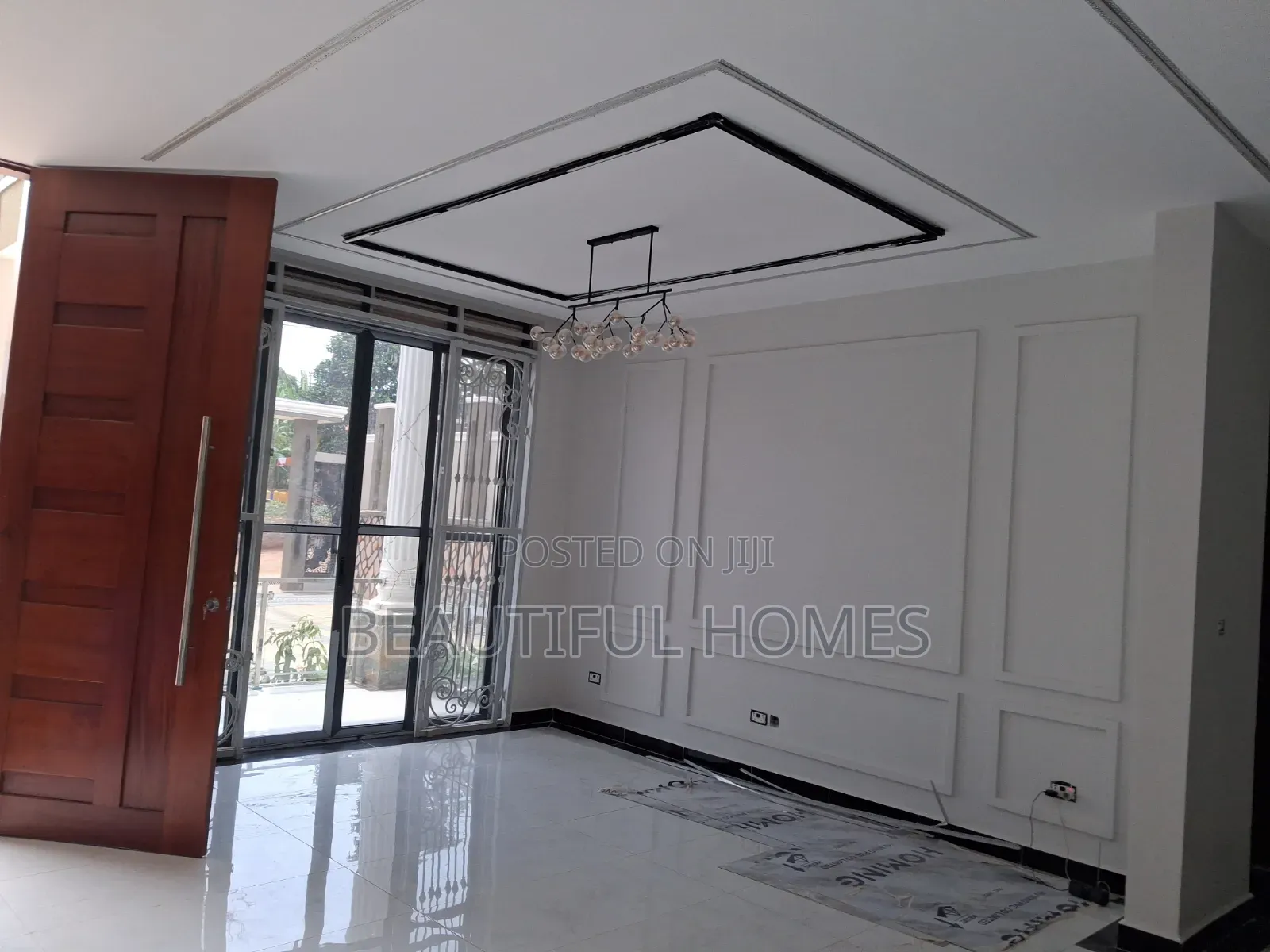 Furnished 6bdrm House in Kira, Central Division for sale