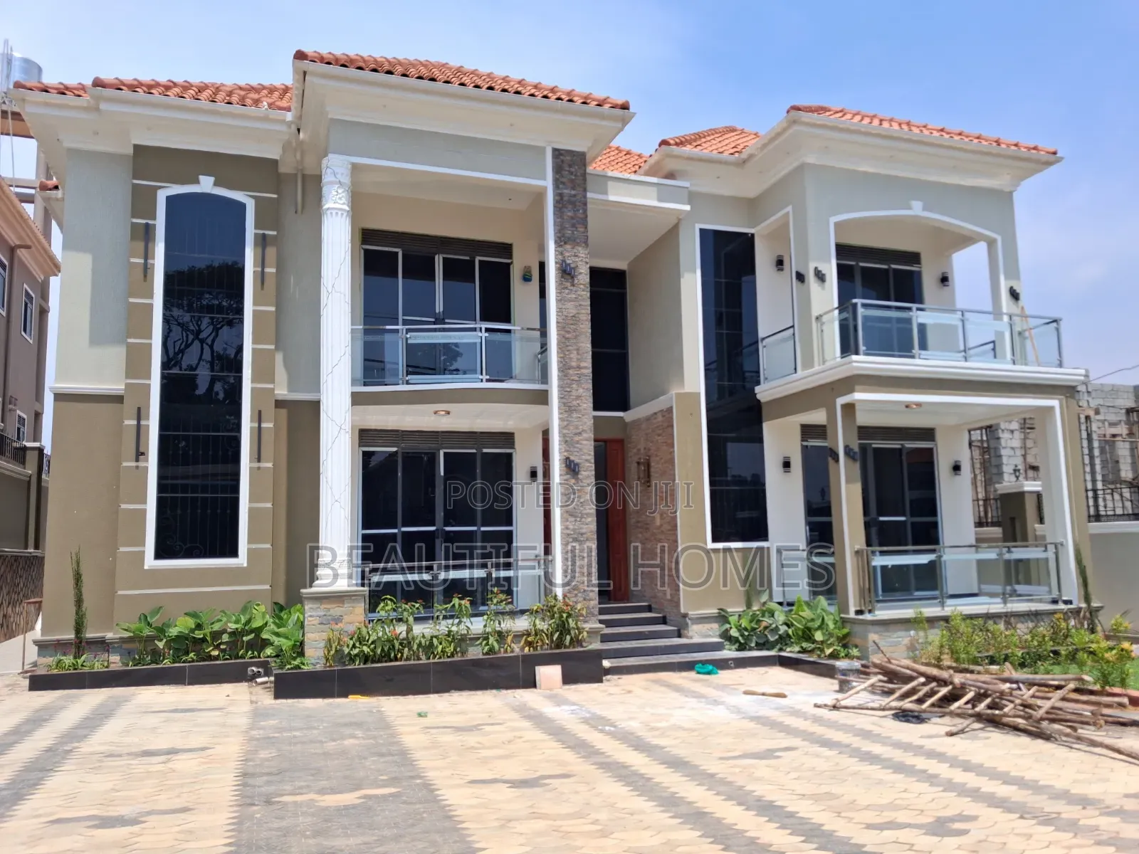 Furnished 6bdrm House in Kira, Central Division for sale