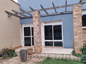 Furnished 3bdrm House in Nakwero, Central Division for sale