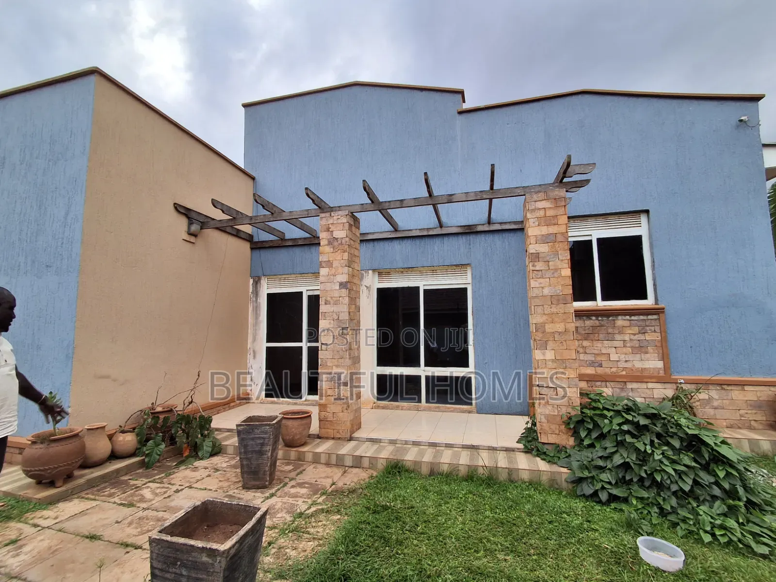 Furnished 3bdrm House in Nakwero, Central Division for sale