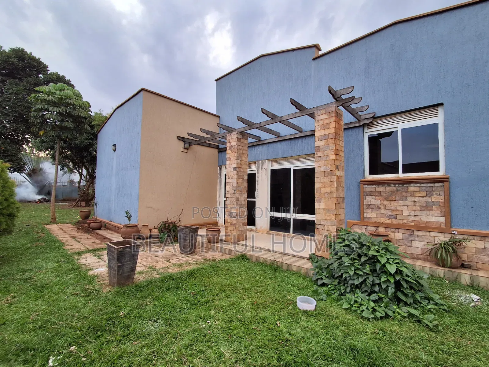Furnished 3bdrm House in Nakwero, Central Division for sale