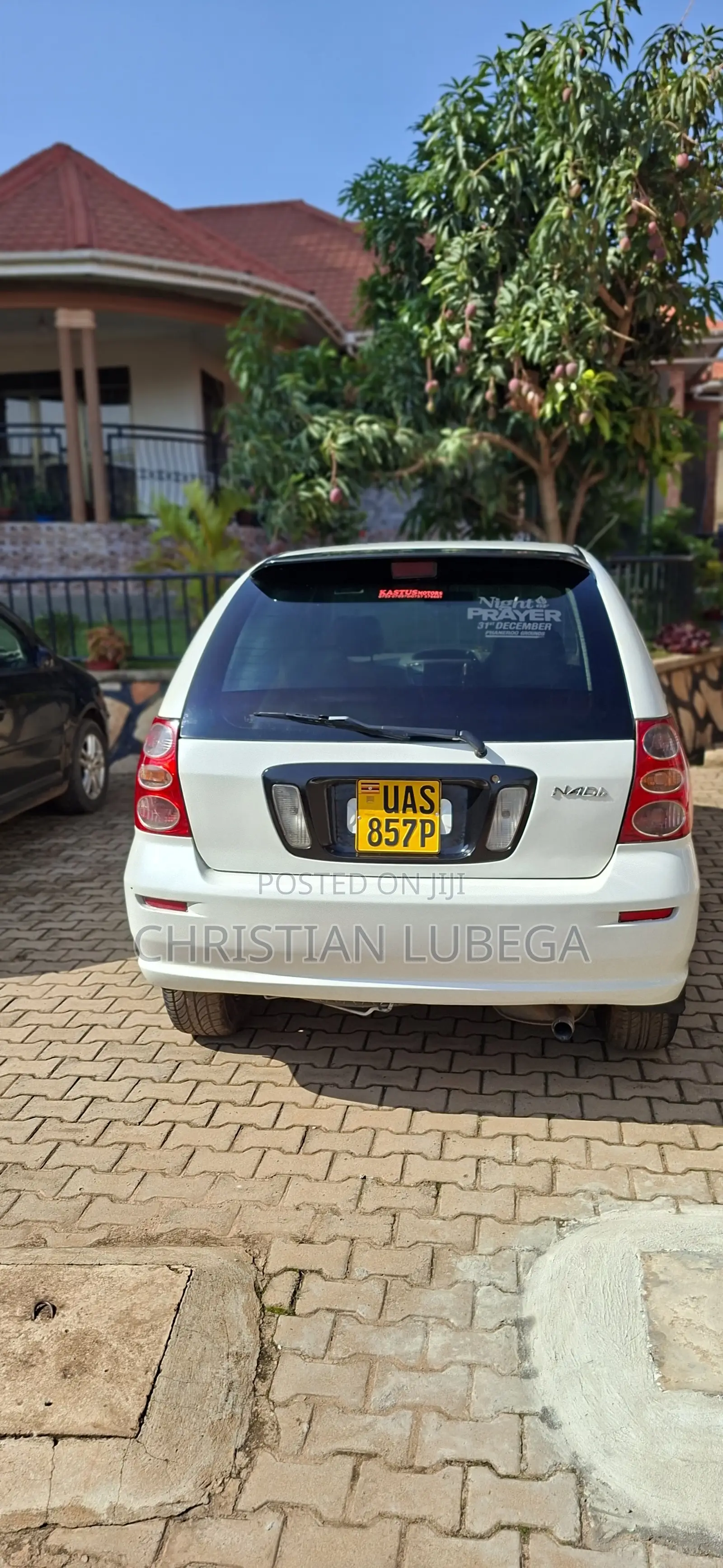 Toyota Nadia 2001 White