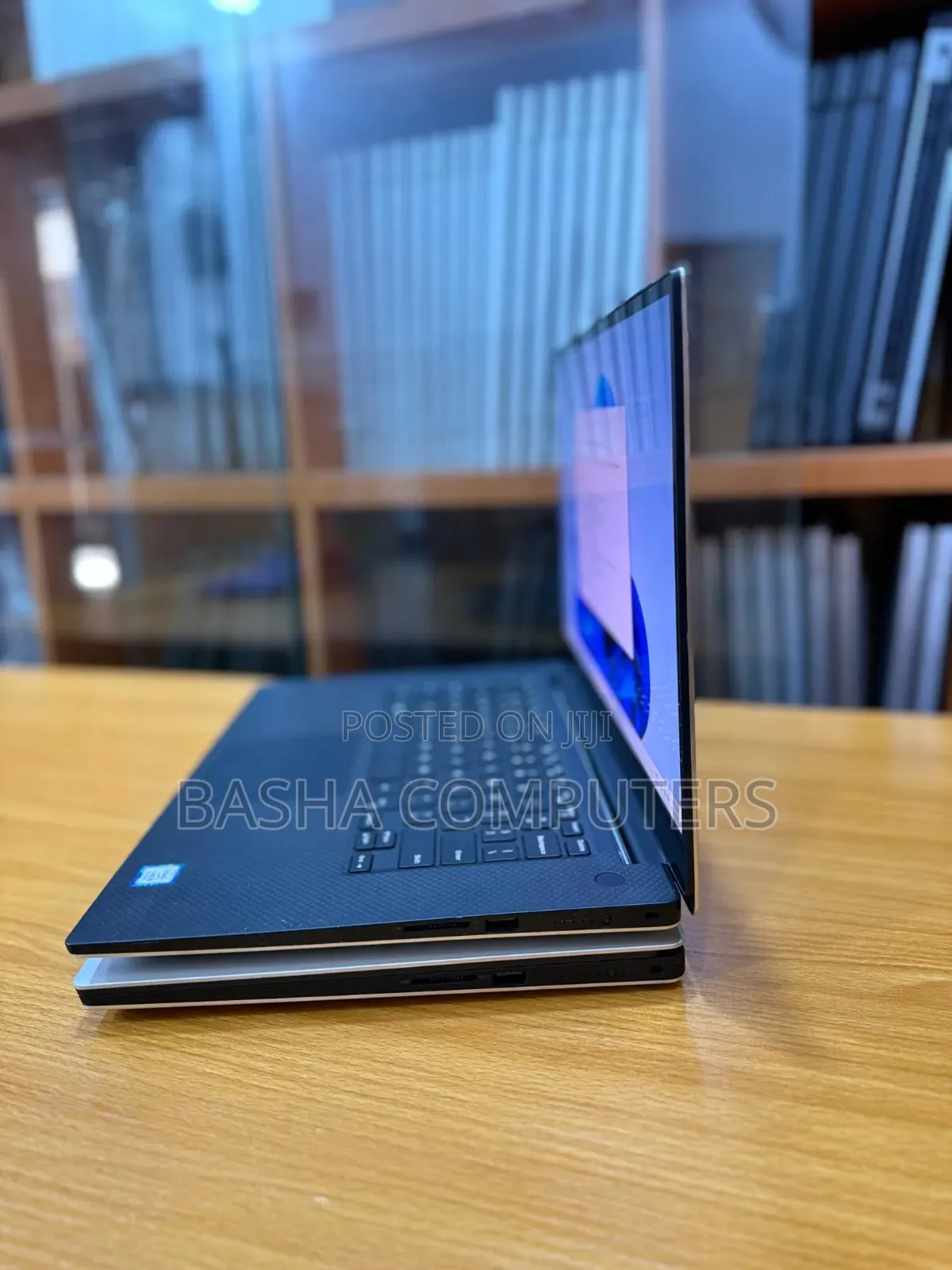 New Laptop Dell XPS 15 7590 32GB Intel Core i7 SSHD (Hybrid) 512GB