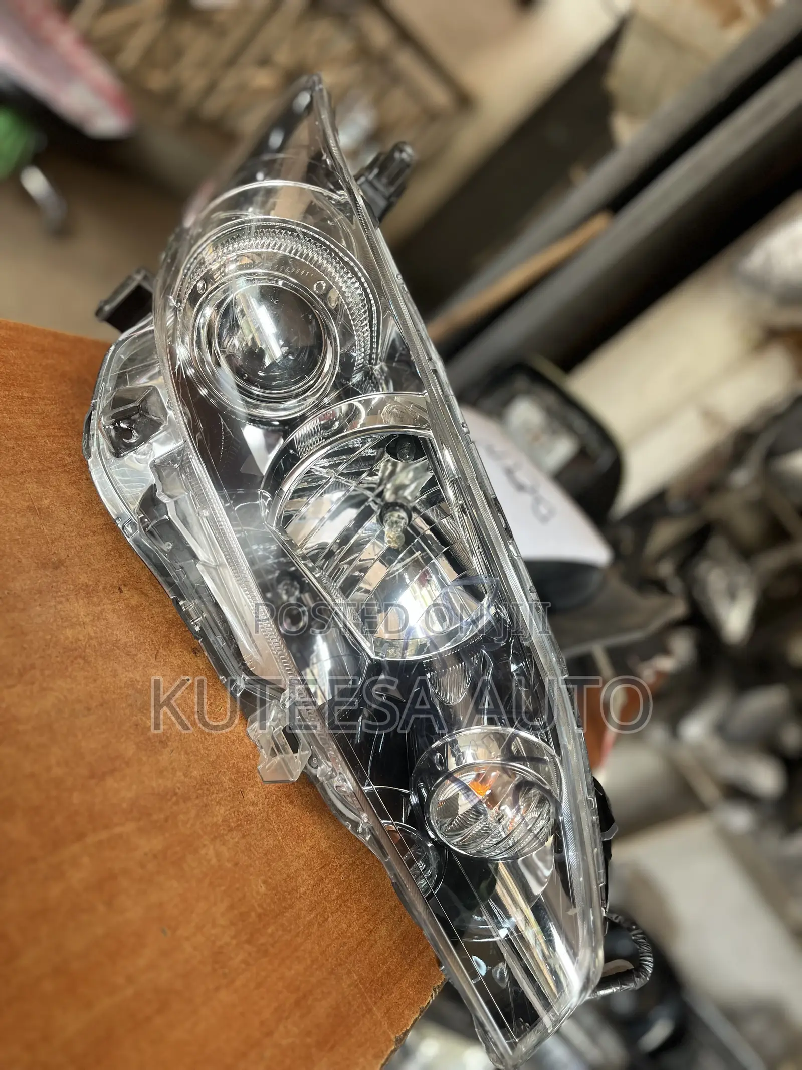 Wish 2010 Headlight Xenon