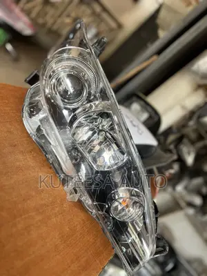 Wish 2010 Headlight Xenon