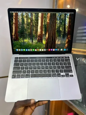 Laptop Apple MacBook Pro 2021 M1 16GB Apple M1 SSD 500GB