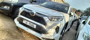 Toyota RAV4 2019 White