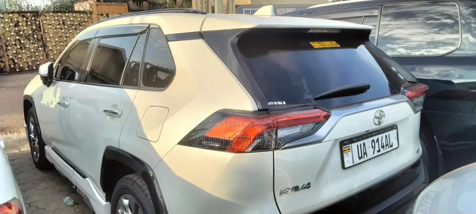 Toyota RAV4 2019 White