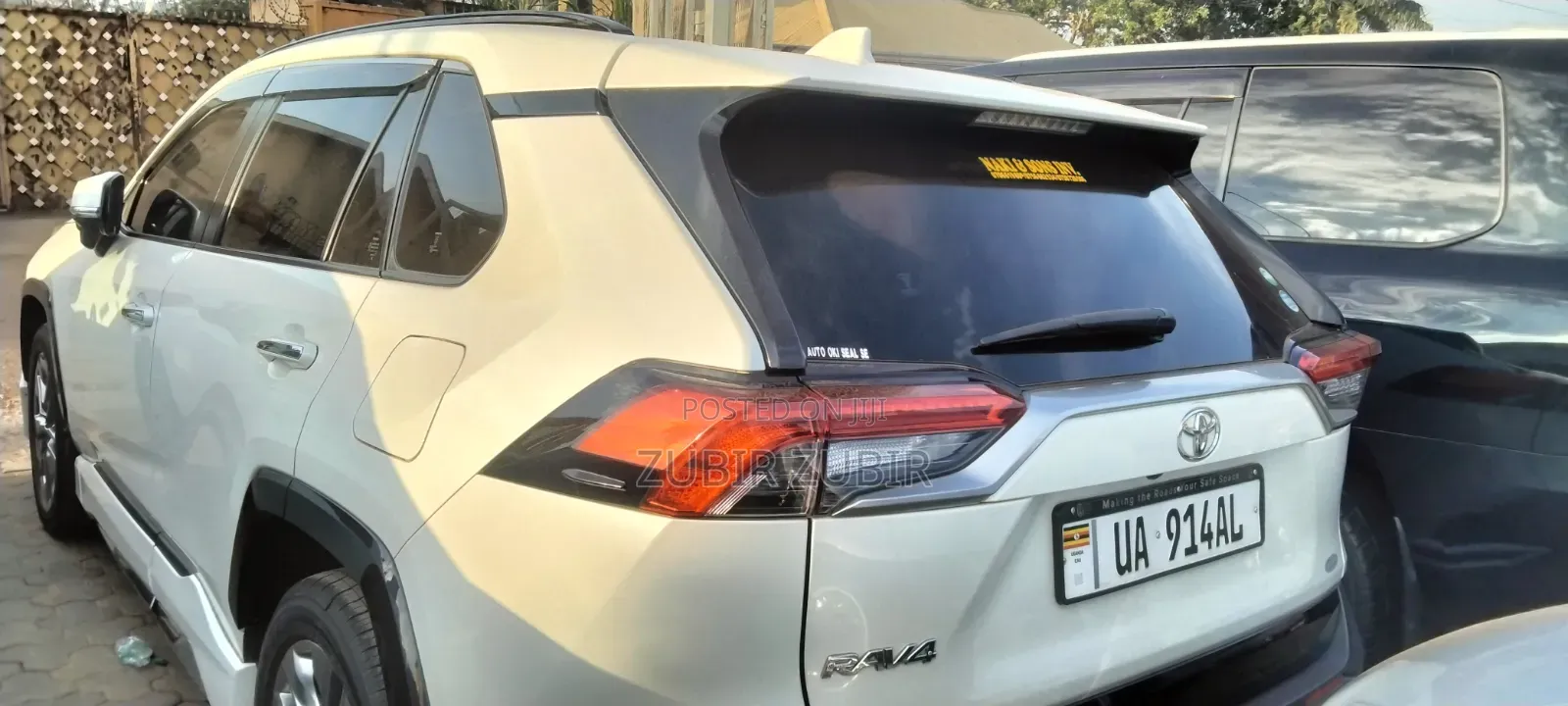 Toyota RAV4 2019 White