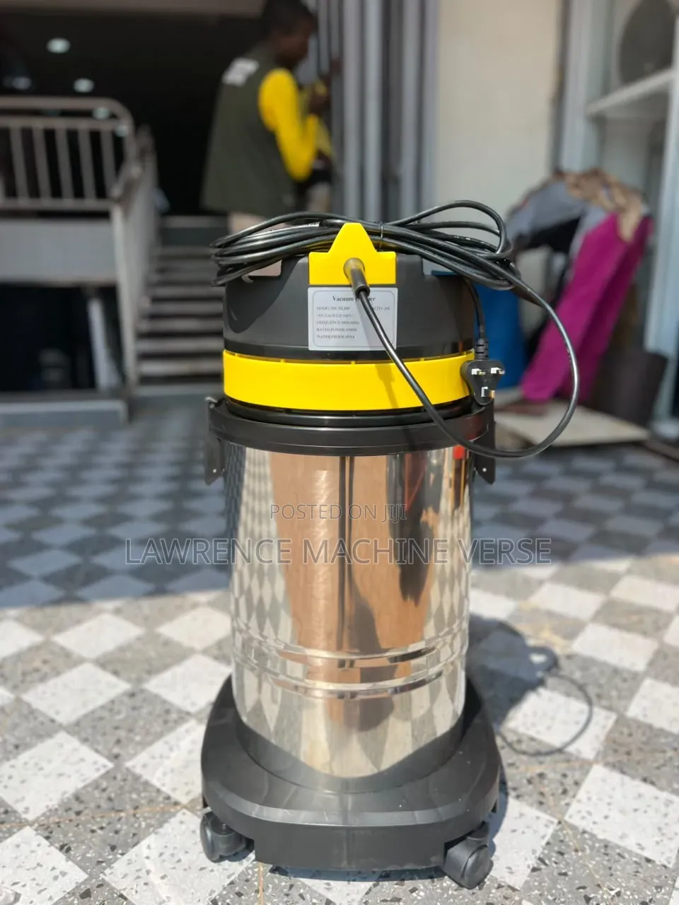 Vacuum Cleaner 30L 1500W