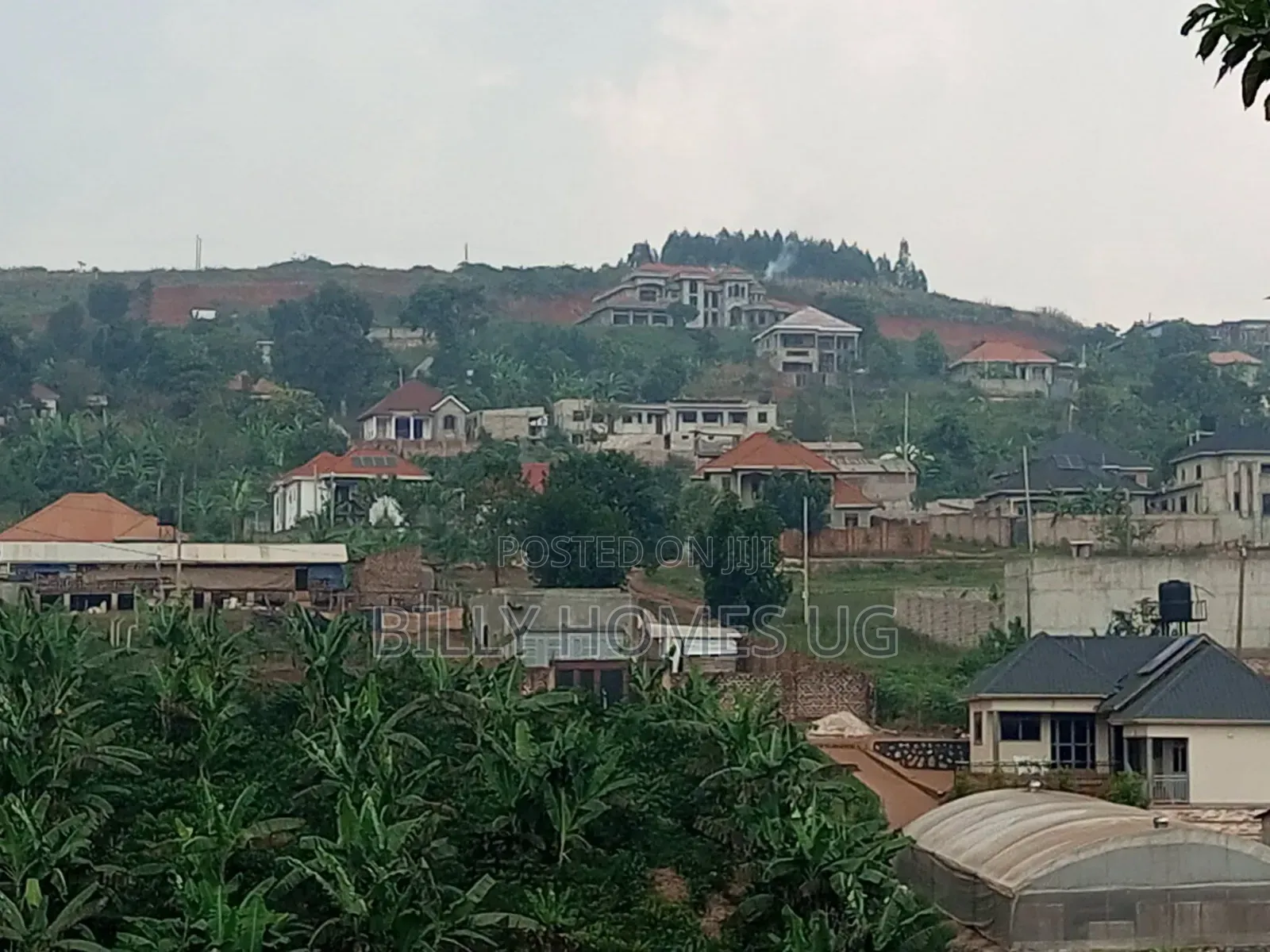 Plots for Sale Located in Kitende-Kitovu