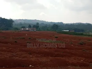 Plots for Sale Located in Kitende-Kitovu