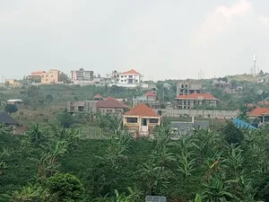 Plots for Sale Located in Kitende-Kitovu