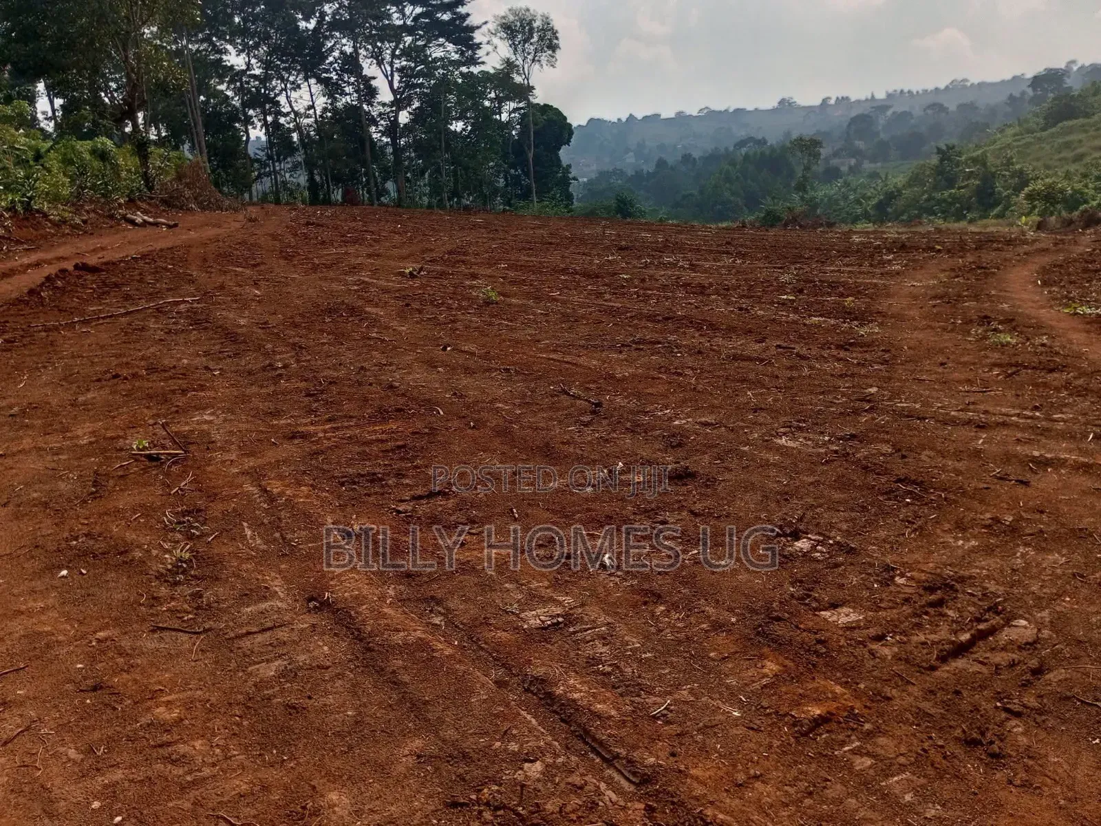 Plots for Sale Located in Kitende-Kitovu