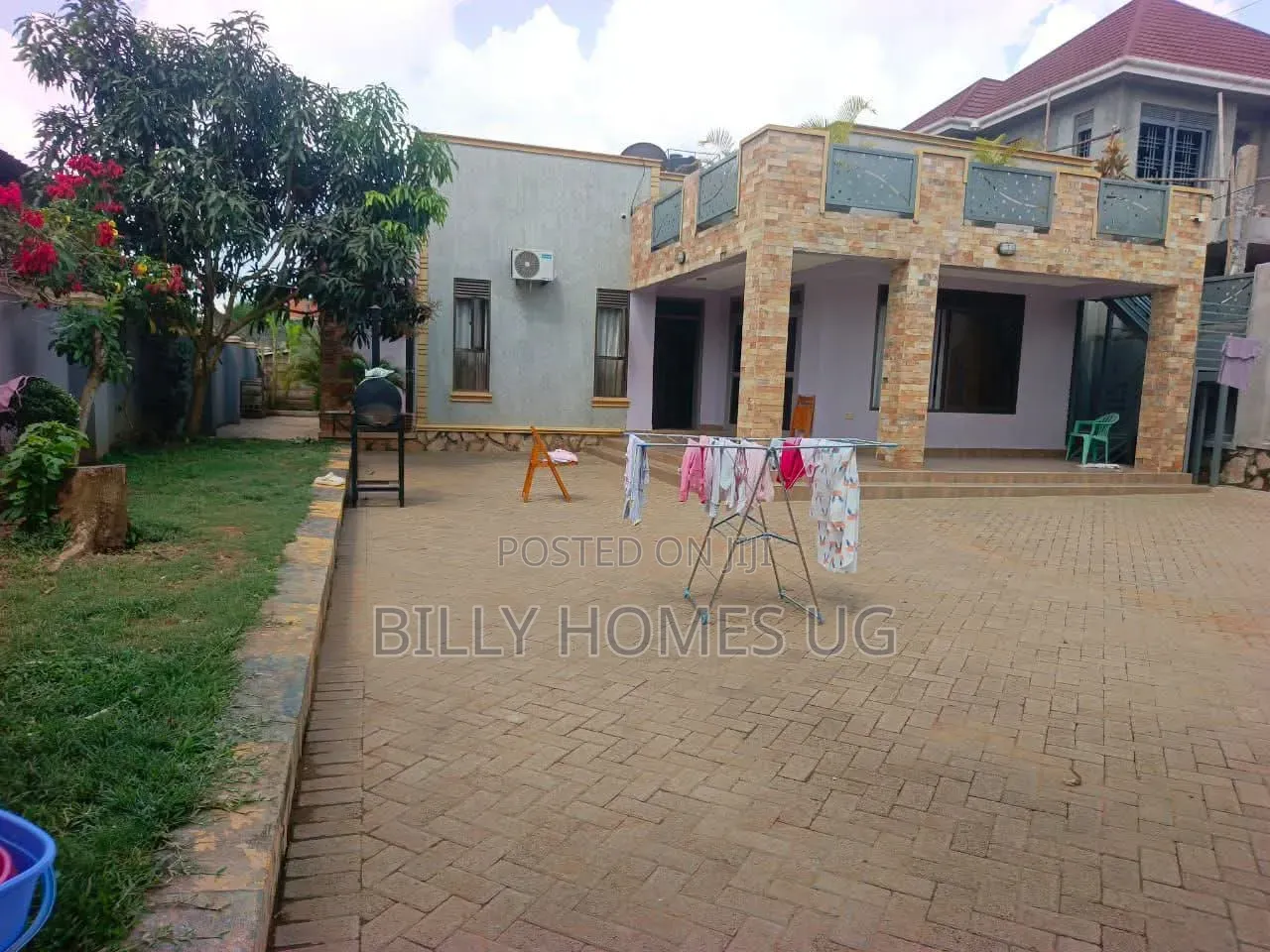 3bdrm House in Kira for sale