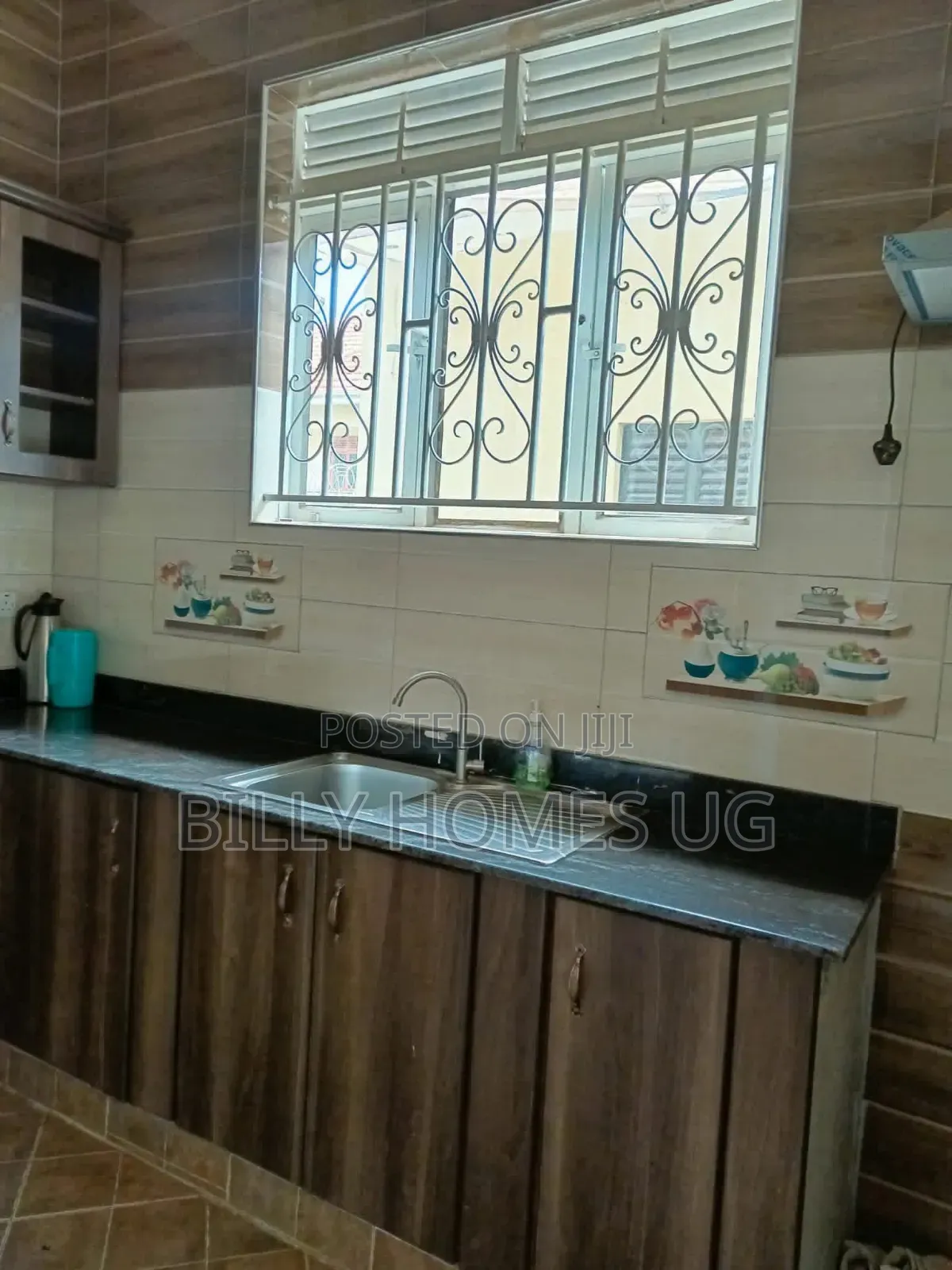 4bdrm Bungalow in Ssisa for sale