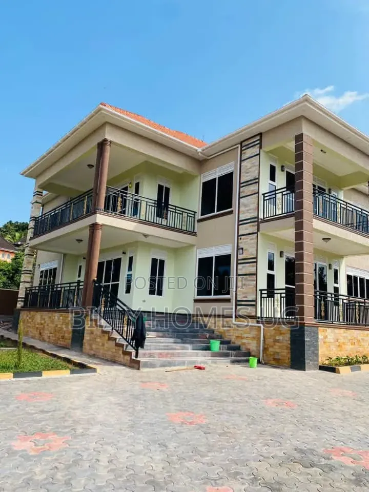 6bdrm Mansion in Ssisa for sale