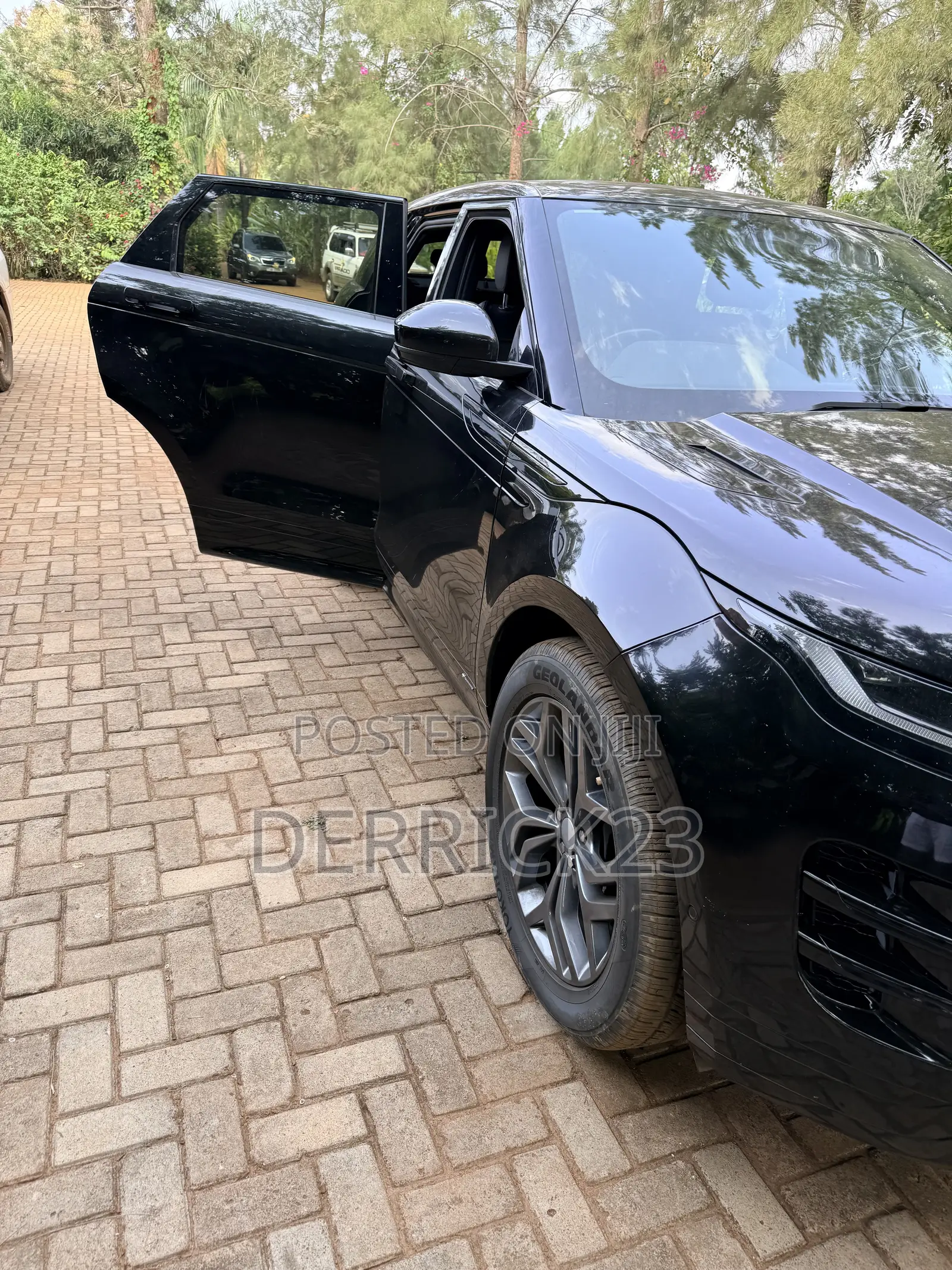 Land Rover Range Rover 2021 Black