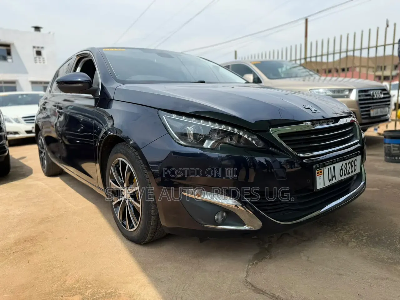 Peugeot 305 2016 Blue