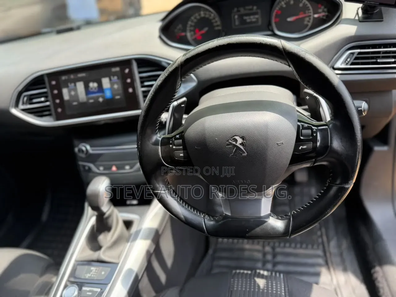 Peugeot 305 2016 Blue