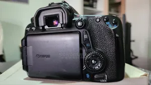 Canon 70d (Body Only)