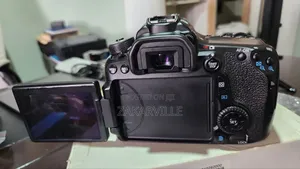 Canon 70d (Body Only)