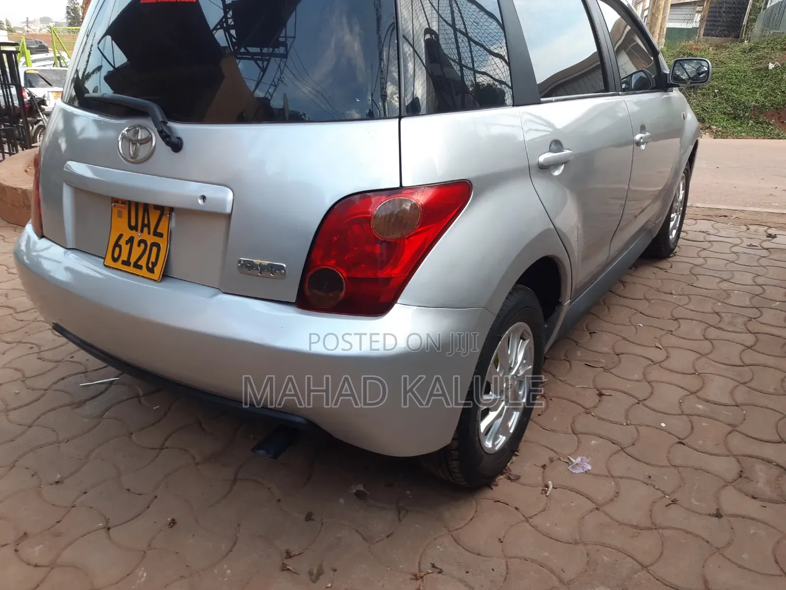 Toyota IST 2005 Silver
