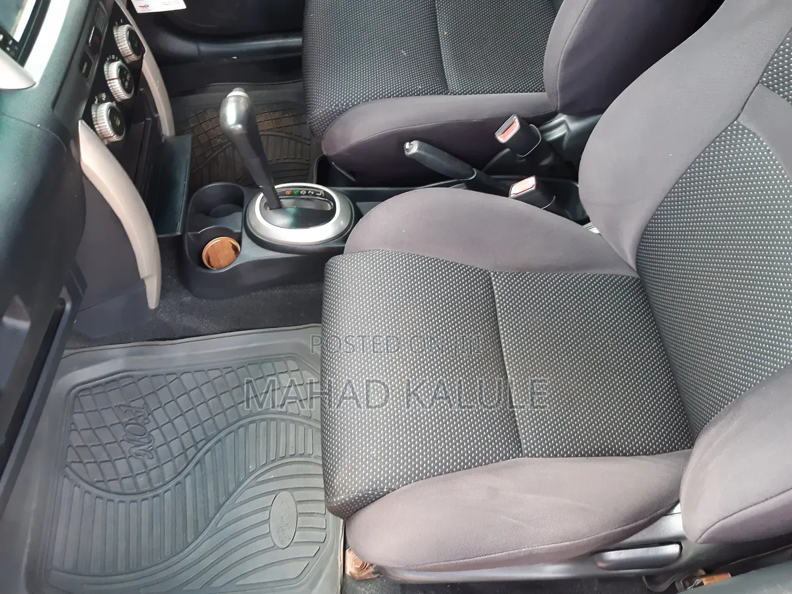 Toyota IST 2005 Silver