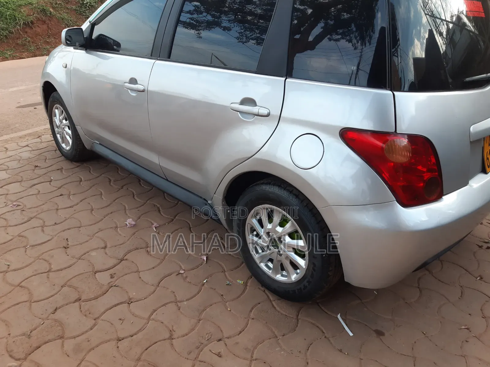 Toyota IST 2005 Silver