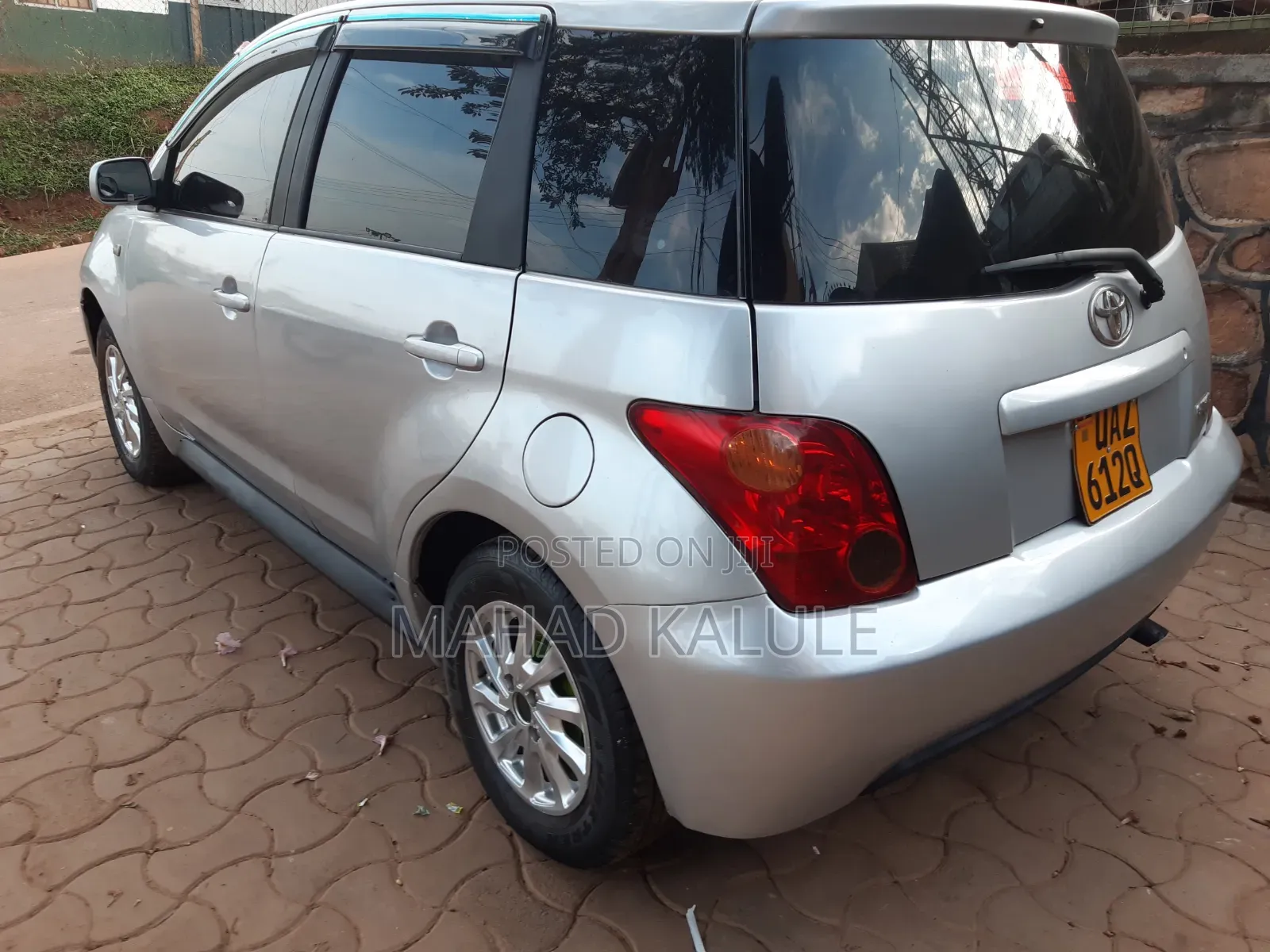 Toyota IST 2005 Silver