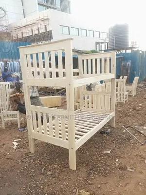 3 by 6 Strong Decker Bed
